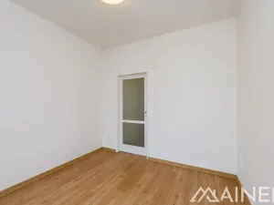 Pronájem bytu 3+kk, Praha - Žižkov, Hartigova, 60 m2