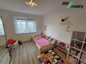 Pronájem rodinného domu, Jiřice, 120 m2