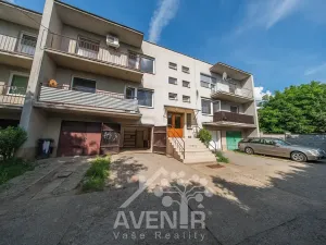 Prodej bytu 3+1, Domanín, 81 m2