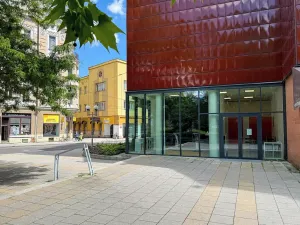 Pronájem kanceláře, Opava, náměstí Republiky, 65 m2