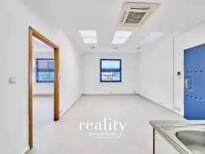 Pronájem ordinace, Znojmo, Kuchařovická, 84 m2