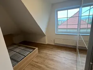 Pronájem bytu 4+kk, Praha - Kobylisy, Klíčanská, 93 m2