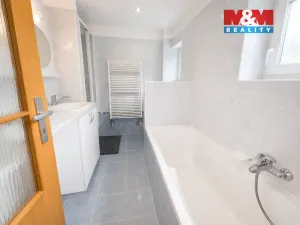 Prodej rodinného domu, Svárov, K Podkozí, 280 m2