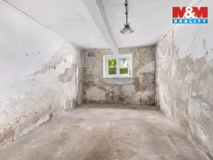 Prodej bytu 2+1, Polička - Horní Předměstí, E. Beneše, 64 m2