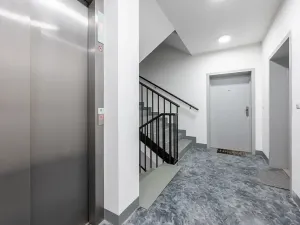 Pronájem bytu 2+kk, Praha - Karlín, U Mlýnského kanálu, 58 m2