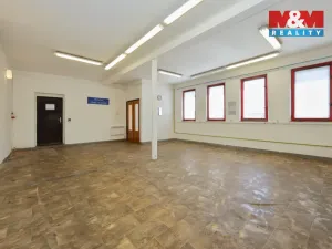 Pronájem obchodního prostoru, Havlíčkův Brod, Havířská, 111 m2