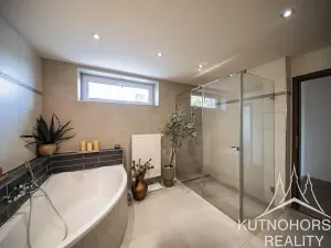 Prodej rodinného domu, Církvice, 154 m2