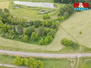 Prodej pole, Uherský Brod, 572 m2