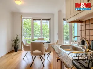 Pronájem bytu 2+kk, Praha, Názovská, 50 m2