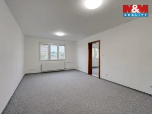Pronájem bytu 3+1, Plzeň - Doubravka, Smrková, 70 m2