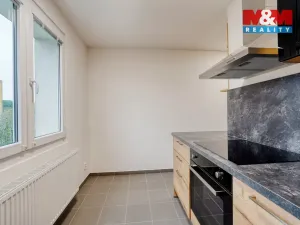 Pronájem bytu 3+1, Plzeň - Doubravka, Smrková, 70 m2