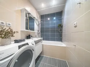 Prodej bytu 2+kk, Praha - Stodůlky, Běhounkova, 49 m2