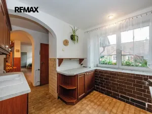 Prodej rodinného domu, Praha - Lipence, V roklích, 160 m2