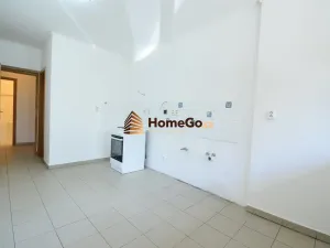 Pronájem bytu 2+kk, Praha - Troja, K Haltýři, 63 m2