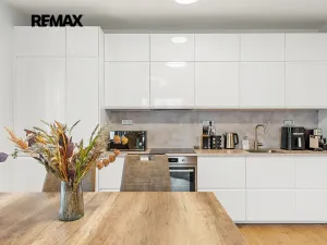 Pronájem bytu 2+kk, Praha - Strašnice, Ramonova, 58 m2