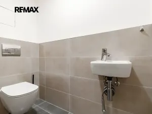 Pronájem bytu 3+kk, Praha - Hostivař, Nurmiho, 63 m2