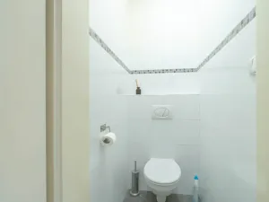 Pronájem bytu 3+1, Praha - Bubeneč, Čechova, 90 m2