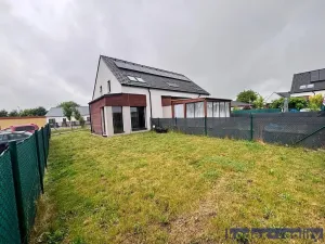 Pronájem bytu 3+kk, Smiřice, 74 m2