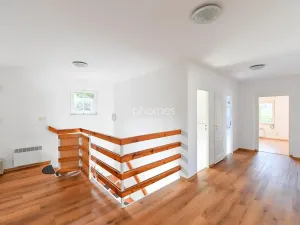 Pronájem vily, Praha - Nebušice, V březinkách, 365 m2