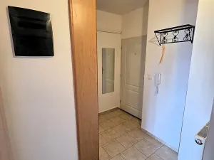 Pronájem bytu 2+kk, Praha - Holešovice, V zákoutí, 46 m2