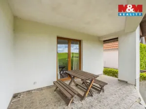 Prodej rodinného domu, Krakovec, 200 m2