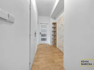 Prodej bytu 2+1, Žďár nad Sázavou - Žďár nad Sázavou 3, Revoluční, 50 m2