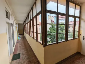 Pronájem bytu 1+1, Praha - Nové Město, Na bojišti, 32 m2