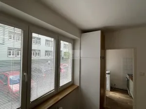 Prodej bytu 1+1, Praha - Libeň, Drahobejlova, 25 m2