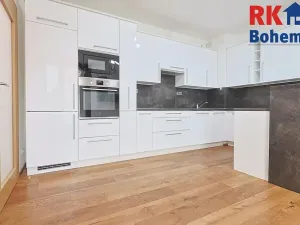 Pronájem bytu 2+kk, Praha, Na Křtině, 64 m2