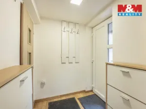 Prodej rodinného domu, Středokluky, V Chaloupkách, 111 m2