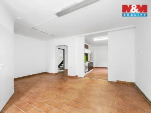 Prodej rodinného domu, Holýšov, náměstí 5. května, 230 m2