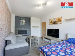 Prodej bytu 2+1, Kladno - Kročehlavy, Vrchlického, 58 m2