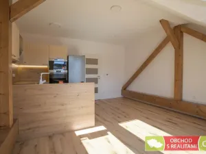 Pronájem bytu 2+kk, Heřmanův Městec, Masarykovo náměstí, 66 m2