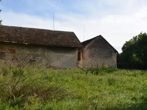 Prodej zemědělské usedlosti, Sezemice, 200 m2