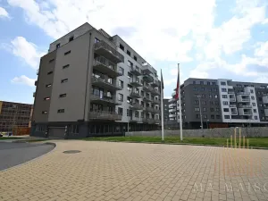 Pronájem bytu 2+kk, Praha - Střížkov, Zakšínská, 53 m2