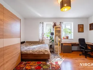 Prodej rodinného domu, Zlonín, Hlavní, 247 m2