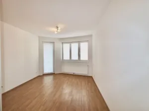Pronájem bytu 2+kk, Praha - Nusle, Kloboučnická, 50 m2
