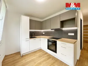 Pronájem bytu 2+1, Chlumec, Ústecká, 61 m2
