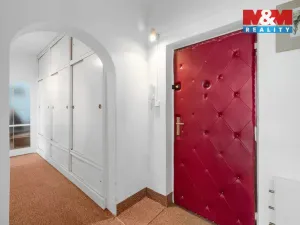 Prodej bytu 2+1, Kladno - Kročehlavy, Pařížská, 63 m2