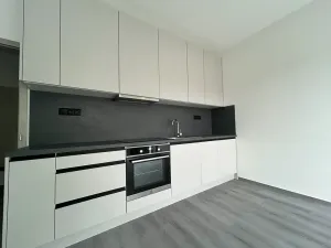 Pronájem bytu 2+kk, Milovice, Kaštanová, 49 m2