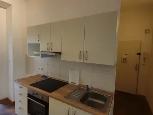 Pronájem bytu 2+kk, Praha - Smíchov, Radlická, 50 m2