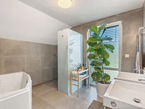Prodej rodinného domu, Kamenice, Lužní, 141 m2