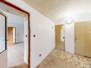 Prodej bytu 3+1, Lišany, Na vrškách, 115 m2