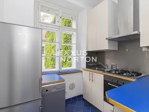 Pronájem bytu 3+1, Praha - Malá Strana, Sněmovní, 85 m2