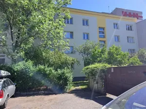Prodej bytu 2+1, Praha, Antala Staška, 52 m2
