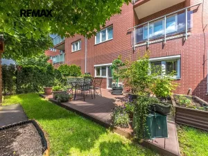 Prodej bytu 2+kk, Praha - Modřany, K Vystrkovu, 62 m2