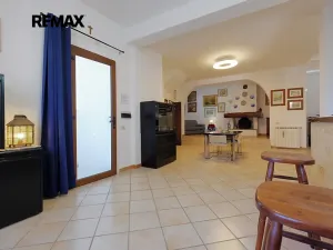 Prodej atypického bytu, Teulada, Itálie, 80 m2