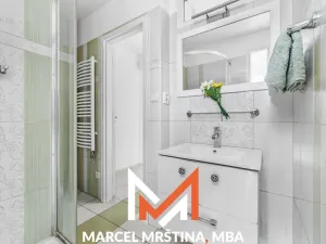 Prodej bytu 1+kk, Náchod, Pražská, 27 m2