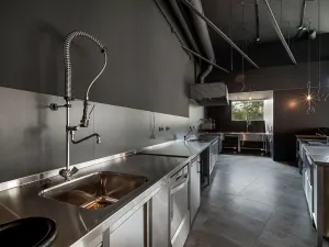 Pronájem restaurace, Praha - Holešovice, V háji, 240 m2