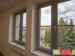Pronájem kanceláře, Říčany, 17. listopadu, 24 m2